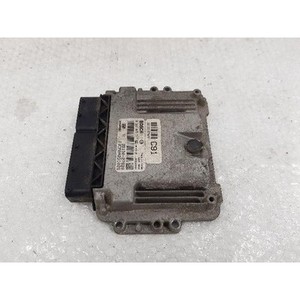 Santa Fe - ECU et modules informatiques d'occasion - 3913027820 - Product Image 4