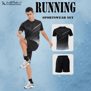 Ensemble de vêtements de sport pour homme, design dégradé haute performance, t-shirt et short de sport assortis pour l'entraînement - Product Image 4