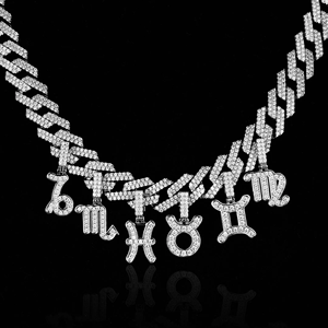 Collar de cadena de aleación para hombre con acento de diamante, collar de perlas de imitación plateado para hombre con colgante de flor y piedra de circonita - Product Image 2