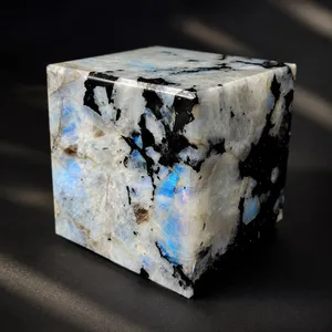 Cube de pierre de lune arc-en-ciel naturelle 125 mm |   Cristal poli extra large et éclatant |   Décoration en pierres précieuses de qualité supérieure - Product Image 1