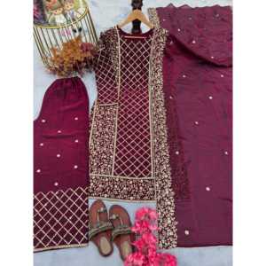 Conjunto de Top Bordado de Diseñador, Pantalones Plazzo y Dupatta para Vestidos de Fiesta - Product Image 3