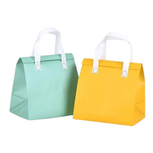 Sac fourre-tout en non-tissé recyclable orange avec poignées blanches, réutilisable pour les courses, usage professionnel, marque CENPLAS, modèle NW-F - Product Image 6