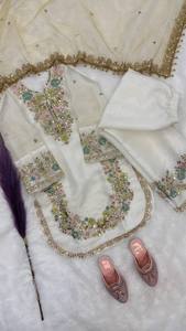 Ensemble Salwar Kameez pour filles en coton de soie GMY pur, broderie florale blanche, coupe régulière, traditionnel, séchage rapide, costume pakistanais - Product Image 5
