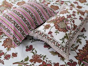 Ensemble de draps en coton pur à fleurs marron, base blanche, lit double, literie avec housses de coussin - Product Image 3