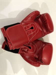 Guantes de Boxeo de Cuero Vacuno de Primera Calidad, con Logotipo Personalizado, para Entrenamiento, Sparring, Boxeo, Gimnasio, Kickboxing, MMA, Venta al Por Mayor de Fábrica - Product Image 5