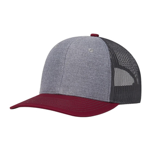 Gorra Trucker de Malla Gris con Visera Borgoña, 6 Paneles, Ajustable, Unisex, Estilo Casual - Product Image 1