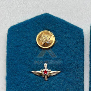 Platillos de hombro personalizados con su propio diseño, hechos en Pakistán, de color sólido para uniforme. - Product Image 4