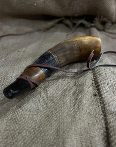 Corneta de Cuerno de Búfalo de Alta Calidad, Instrumento de Señalización Tradicional para Exteriores, Hecha a Mano, Superficie Pulida, Larga Duración - Product Image 3