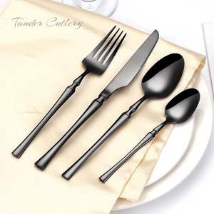 Juego de cubiertos de diseño elegante y conjunto de cubiertos para anfitriones de fiestas y amantes de la gastronomía a precios económicos. Suministro de juegos de cubiertos desde India. - Product Image 5