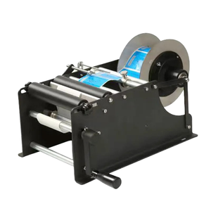 Máquina de Moldeo por Extrusión y Soplado Totalmente Automática de 4 Cavidades para Botellas con Alta Precisión - Product Image 4