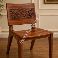 Chaise de salle à manger de luxe en bois massif, sculptée à la main, avec motif floral ornemental, finition en bois de rose, assise en bois