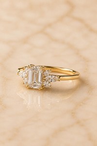 Anillo Premium con Diamantes en Corte Esmeralda de 2.01CT, Cultivados en Laboratorio, Oro Sólido de 18K, Joyería Sorpresa para Parejas, Ideal para Bodas y Fiestas - Product Image 3