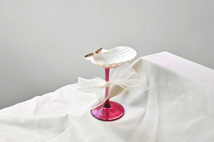 Copa de Vino Hecha a Mano con Conchas Marinas, Estilo Mermaidcore, Cristalería, Decoración Costera, para Bodas, Ligera, Personalizable, para Cócteles - Product Image 3