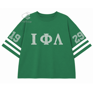 เสื้อยืดสตรี Iota Phi Lambda ประดับเพชรเทียม สีเขียวขาว ลายตัวอักษรกรีก คอกลม แขนลายทาง เสื้อยืดลำลองลายกราฟิก - Product Image 1
