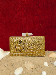 กระเป๋าคลัทช์งานฝีมืออินเดียประดับมุกหอยมุก พร้อมหินอาเกตและกรอบทองเหลือง หรูหราสำหรับงานเลี้ยงกลางคืน งานแต่งงาน และงานปาร์ตี้ - Product Image 4