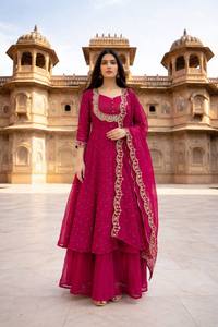 Suministro al por mayor de conjunto de falda y dupatta Anarkali con bordado de lentejuelas, vestido Anarkali de boda para exportación. - Product Image 5
