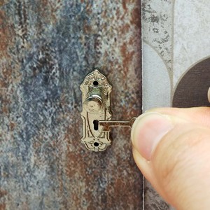 Miniature <b>Scale</b> 1:12 Silver <b>Vintage</b> Metal Door lock & Key Set Decorative Key Craft Accessory for Age 14+ - Product Image 6