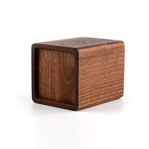 ที่ใส่กระดาษทิชชูไม้ทำมือรูปทรงสี่เหลี่ยม เป็นมิตรกับสิ่งแวดล้อม ผลิตจากไม้ธรรมชาติ ที่ใส่กระดาษทิชชูไม้สไตล์โมเดิร์น - Product Image 2