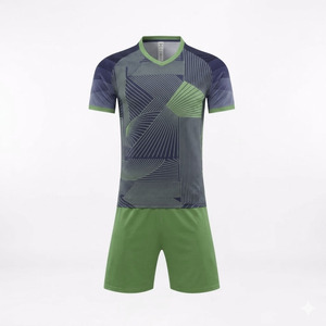 Tenues de football personnalisées pour hommes : Créez votre propre maillot, short et logo – Uniformes de football confortables et personnalisés – Dernier design sur mesure - Product Image 2