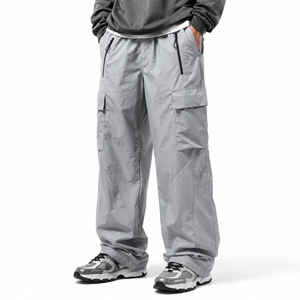 Pantalones Cargo Reflectantes de Nylon al por Mayor para Hombre, Estilo Y2K, Corte Recto, Casuales, Ligeros, para Primavera, con Cintura Media - Product Image 4