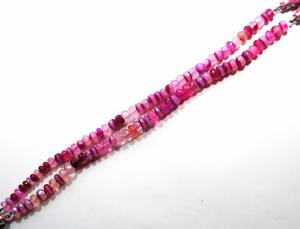 Cuentas facetadas redondas de calcedonia rosa teñida, hilo de piedras preciosas, cuentas sueltas para la fabricación de joyería al por mayor - Product Image 3