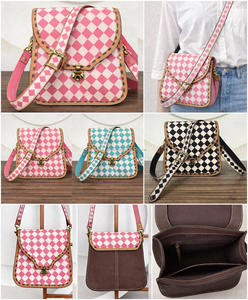Bolsos de Mensajero para Mujer, Diseño a Cuadros Estilo Bohemio Occidental 2026, Cuero Premium Hecho a Mano, Color Rosa y Blanco - Product Image 3