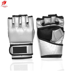 Gants de boxe en cuir argenté à séchage rapide et à doigts ouverts pour la compétition de kickboxing et de Muay Thai - Product Image 1