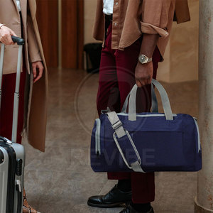 Novedades para Uso en Exteriores, Bolsas Deportivas de Poliéster de Alta Calidad REVIBE INDUSTRY, Capacidad de 30-40L, Embalaje Personalizado para Venta en Línea - Product Image 6