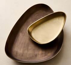 Bandeja de Latón Antiguo, Plato Decorativo para Servir, Vajilla Metálica Hecha a Mano, Centro de Mesa para Hogar, Comedor, Restaurante, Hotel, Cocina - Product Image 3