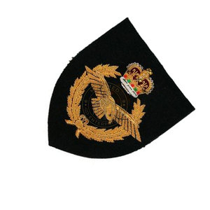 Badges brodés décoratifs à coudre avec motifs personnalisés de haute qualité, couture de précision, tissu en toile écologique - Product Image 2