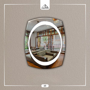 Fabriqué avec du verre de haute qualité et durable, ce miroir est un choix élégant et durable avec éclairage bicolore. - Product Image 4