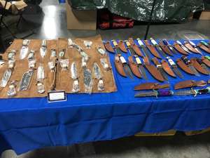 Couteaux à lame de Damas au meilleur prix, lot assorti avec étui en cuir, faits à la main, entièrement affûtés, sans rejets - Product Image 5