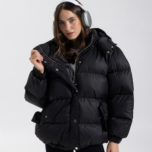 Vestes d'hiver personnalisées OEM de haute qualité, vêtements d'extérieur, veste matelassée à fermeture éclair pour femmes - Product Image 6