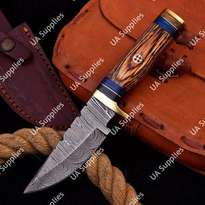 Couteau de survie tactique EDC à lame fixe en acier Damas forgé à la main, facile à transporter, équipement de bushcraft - Product Image 5