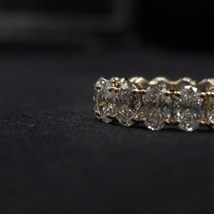 Anillo Solitario de Diamante Ovalado de Lujo de 5.5ct, Oro Sólido de 9K, Certificado IGI, Anillo de Compromiso y Boda, Regalo para Mujer, Alta Quilates - Product Image 3