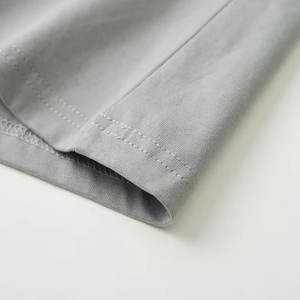 Camisetas de hombre a la moda con tela premium, corte elegante y tacto cómodo para looks urbanos y casuales. - Product Image 4