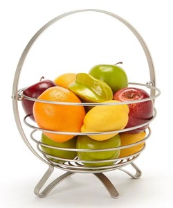 Heart Shape Metal <b>Wire</b> Fruit <b>Basket</b> With Handle <b>Storage</b> <b>Basket</b> <b>For</b> Kitchen Counter Fruit Holder Cute Design - Product Image 3