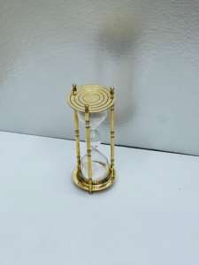 Reloj de Arena de 7'' Totalmente de Latón con Acabado en Latón, Diseño 3D de Ángel Animal |   Pie Decorativo Vintage para Mesa de Graduación - Product Image 5