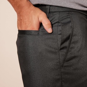 Shorts de sport pour hommes de haute qualité, personnalisables avec logo, anti-plis, en tissu Oxford respirant, polyester et élasthanne, séchage rapide - Product Image 6