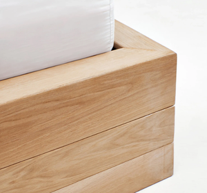 Base de Cama Minimalista de Madera de Teca Sólida, Tapizada con Tela Ecológica, Perfil Bajo, Estilo Escandinavo Moderno para Dormitorio - Product Image 4