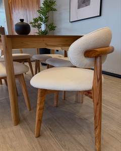 Juego de Comedor Contemporáneo de Madera de Teca Sólida Moderna con Sillas Tapizadas, 6 Piezas, Ecológico, para Uso en Hoteles, Hecho en Indonesia - Product Image 3