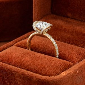 แหวนหมั้นทองคำ 14K/18K ทรงกลม ประดับเพชรแบบพาเว่ พร้อมวงแหวนสองชั้น |   แหวนแต่งงานสุดหรูสำหรับผู้หญิง - Product Image 4