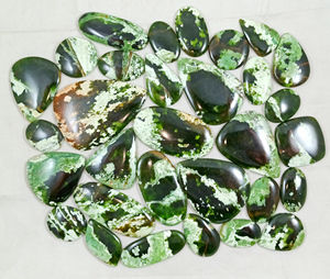 Fournisseur de pierres précieuses en calcédoine chromée naturelle, cabochons, pierres facettées, cristaux en vrac, vente en gros, exportation Inde - Product Image 1