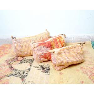 Wholesale 100% kantha Tassel Zipper Pouch 3-Piece set Vintage Large Eco-Friendly Portable Women's Cosmetic Organizer Bag Set - Product Image 3
