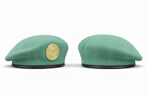 Boina de Lana Personalizada con Insignia Metálica OEM, Estilo Clásico de Uniforme, Gorra Plana para Hombre, Gorras con Visera Bordada con Logotipo Personalizado - Product Image 5