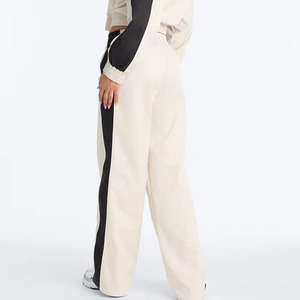 Wholesale Custom Logo New Arrival <b>Women</b> <b>Checkered</b> Half-zip Sports Suit Sweatshirt and <b>Shorts</b> Two Pieces Windbreaker Casual Set - Product Image 3