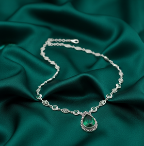 Elegante Collar Verde con Colgante de Hidroplata, Cadena de 16 Pulgadas, Plata 925, Chapado en Oro de 18K, Regalo para Ella - Product Image 1
