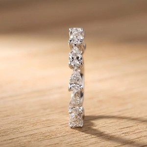 Bijoux de Mariée en Or Massif 10K 14K 18K avec Diamants de Laboratoire Taille Poire Certifiés IGI Couleur DEF Pureté VS VVS, Monture Éternité Complète, Vente en Gros - Product Image 4