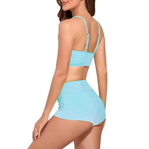 Ensemble de sport deux pièces pour femme : haut court froncé à cordon de serrage et short taille haute – Tenue de gym pour la vente en gros - Product Image 2