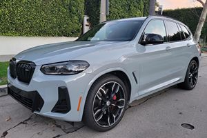 BMW X3 M40i 2023 SUV con Faros LED, Techo Panorámico, Transmisión Automática, Neumáticos R21, Asientos de Cuero - Product Image 5